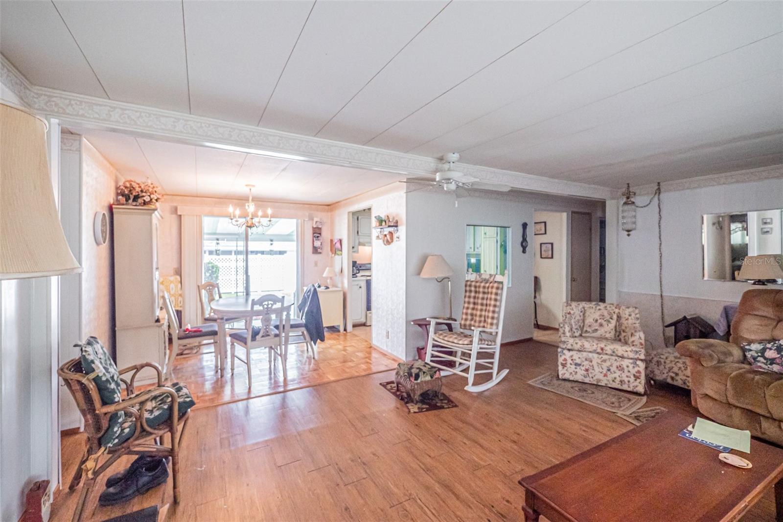 Image 6 of 26 For 613 Sandpiper Drive