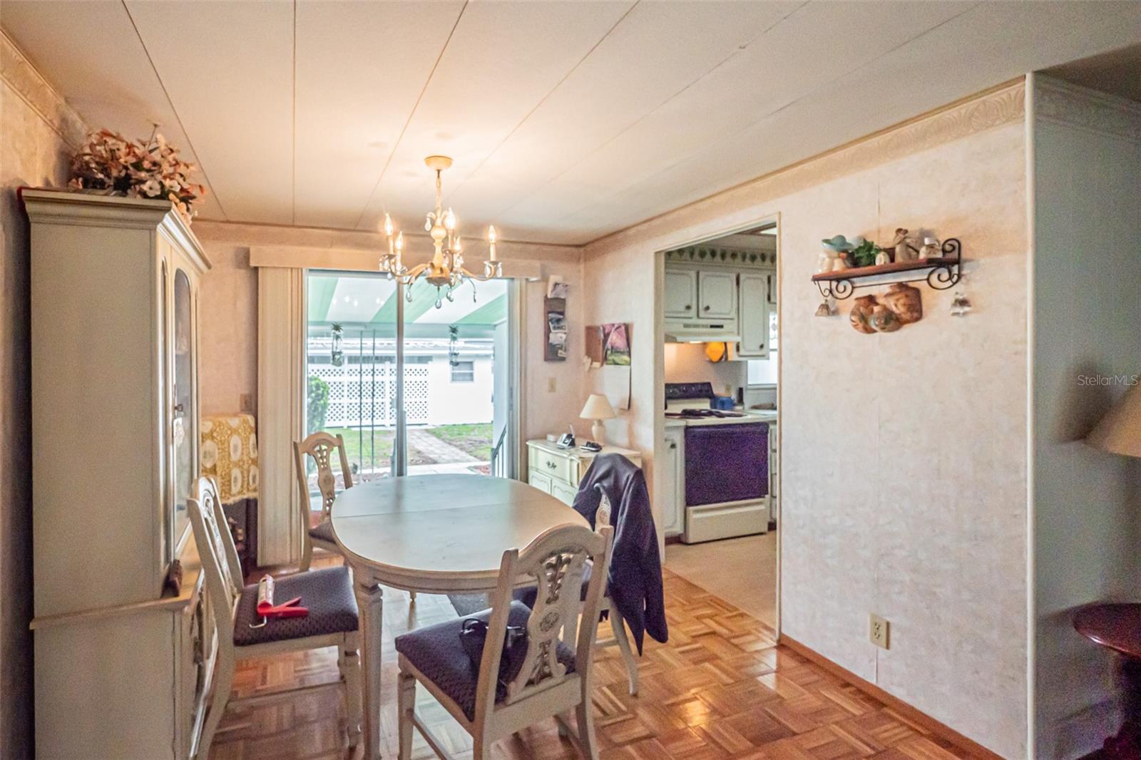 Image 7 of 26 For 613 Sandpiper Drive