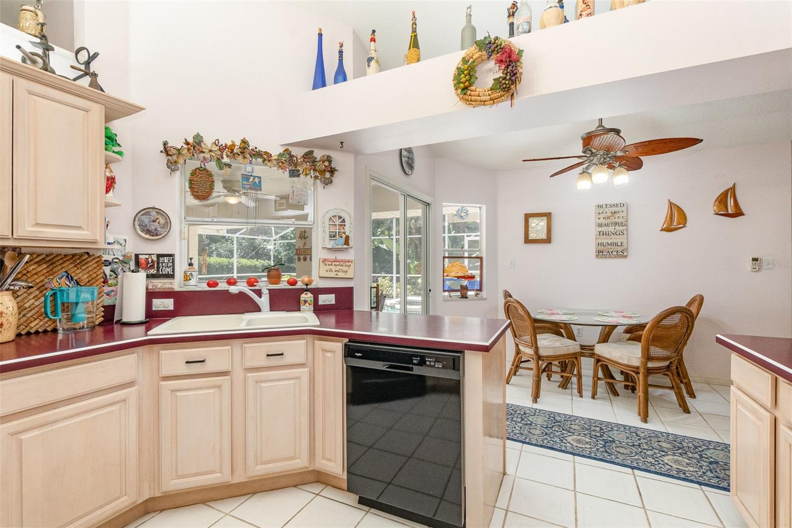 Image 12 of 41 For 16730 Beauclaire Court