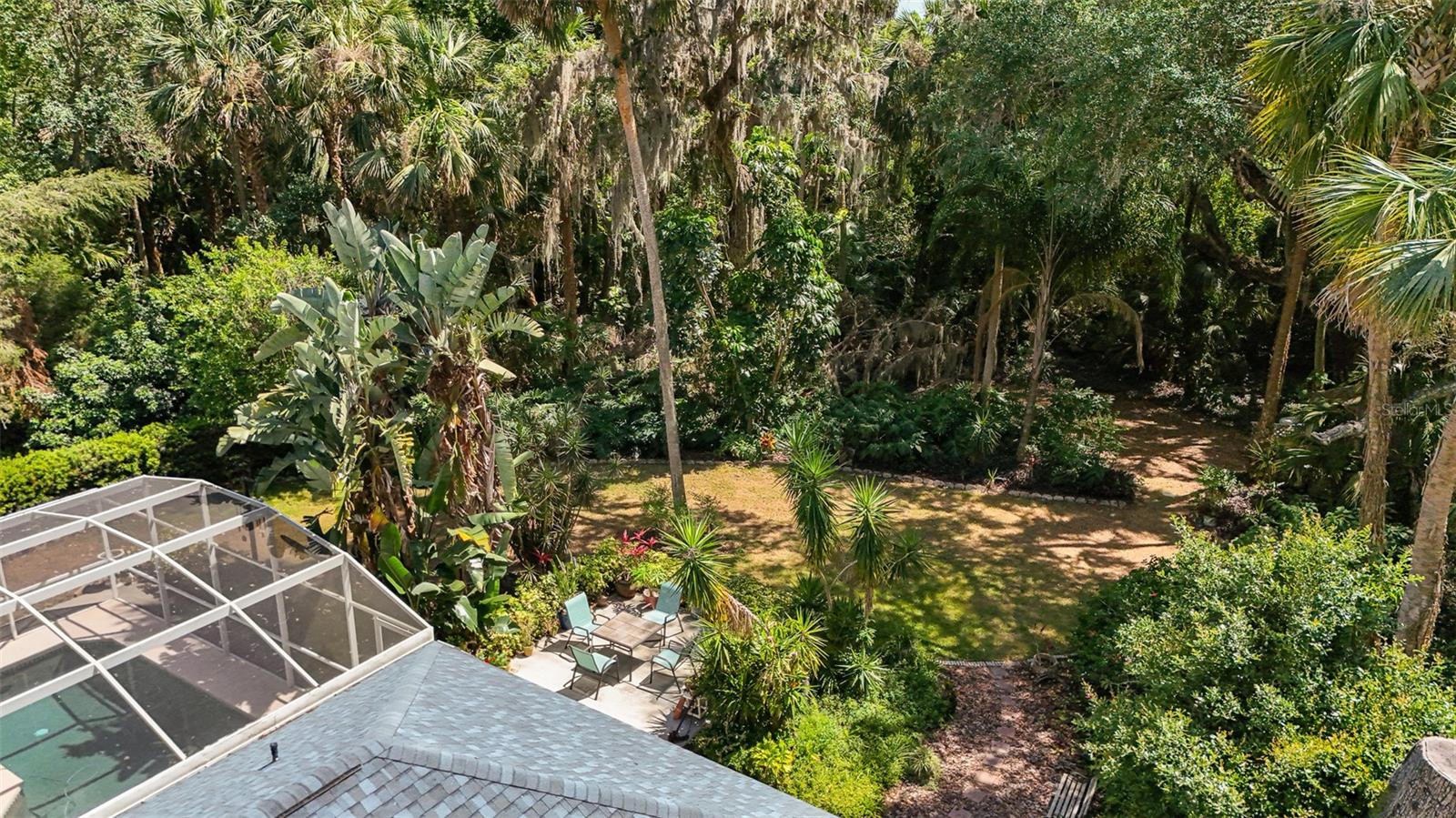 Image 34 of 41 For 16730 Beauclaire Court