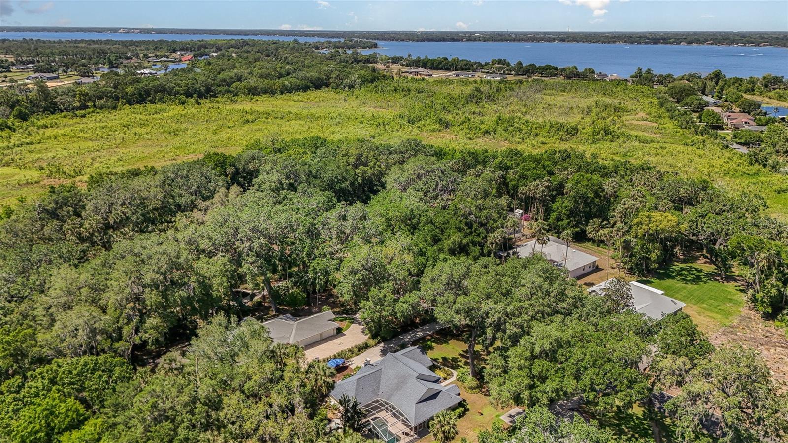 Image 36 of 41 For 16730 Beauclaire Court