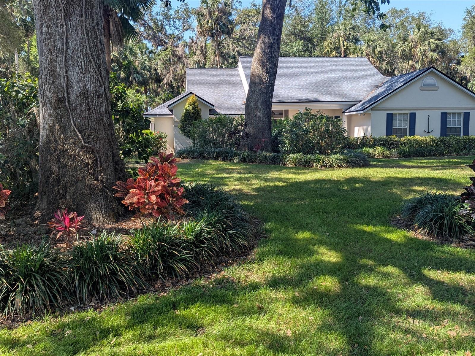 Image 37 of 41 For 16730 Beauclaire Court