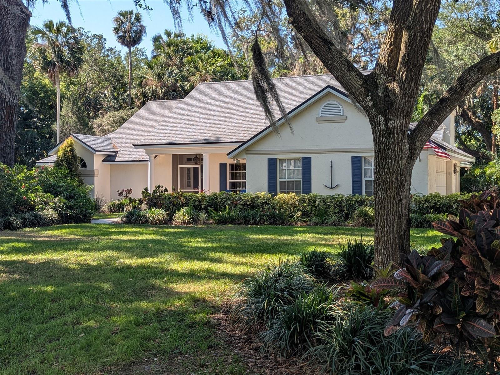 Image 38 of 41 For 16730 Beauclaire Court