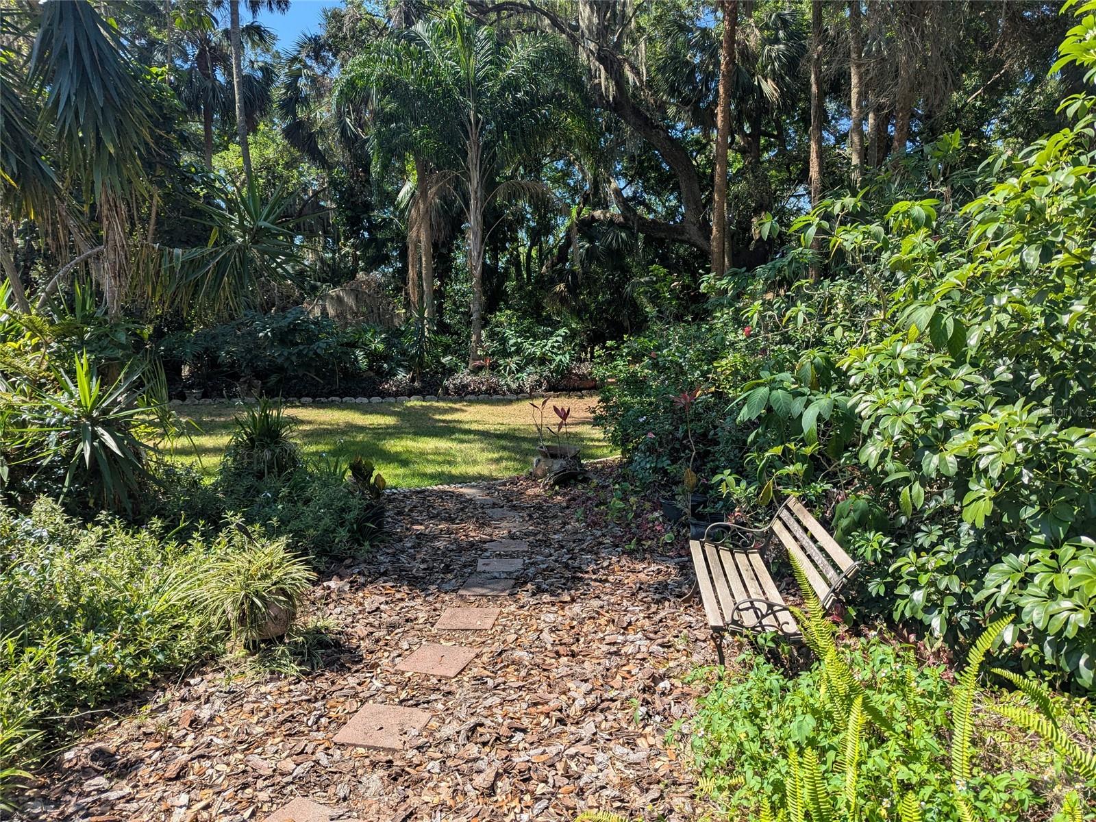 Image 40 of 41 For 16730 Beauclaire Court