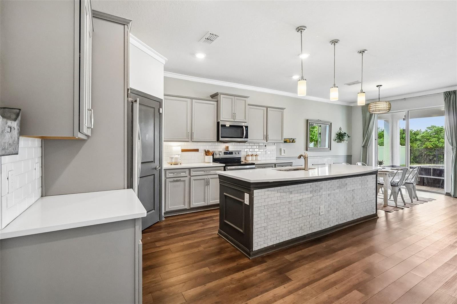 Image 8 of 48 For 2575 Auburn Ridge Drive