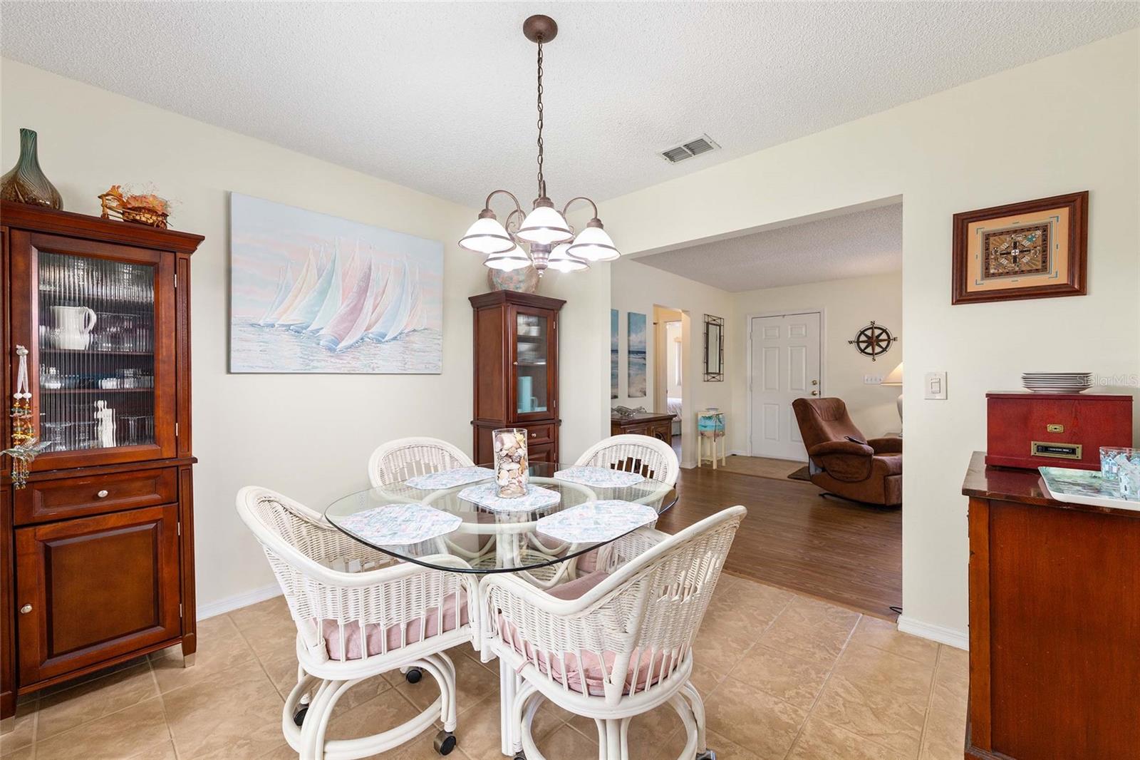 Image 11 of 34 For 10622 179th Lane