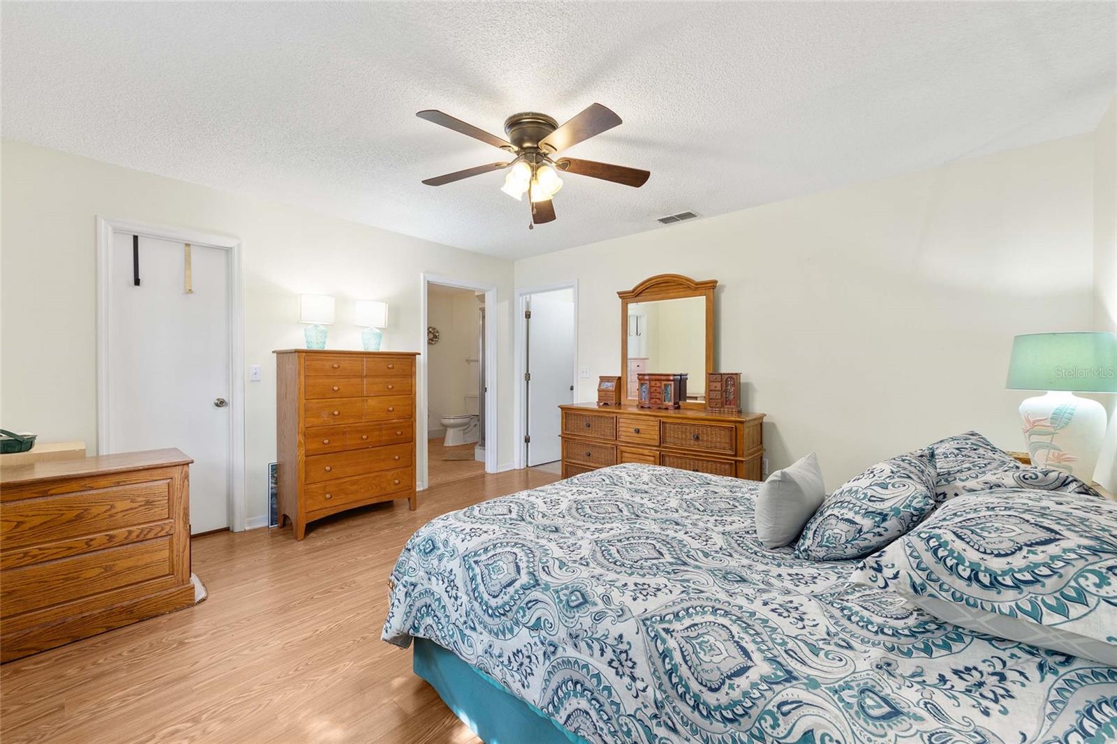 Image 16 of 34 For 10622 179th Lane