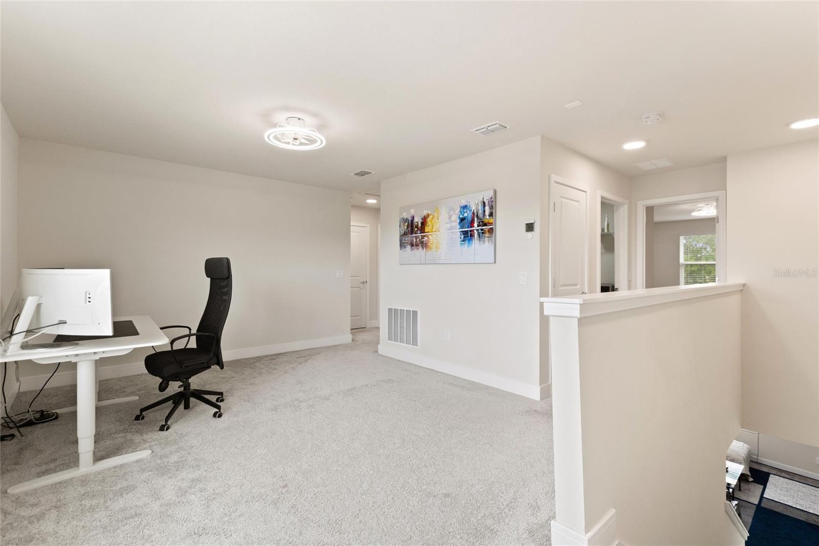 Image 17 of 50 For 17197 Cagan Crossings Boulevard