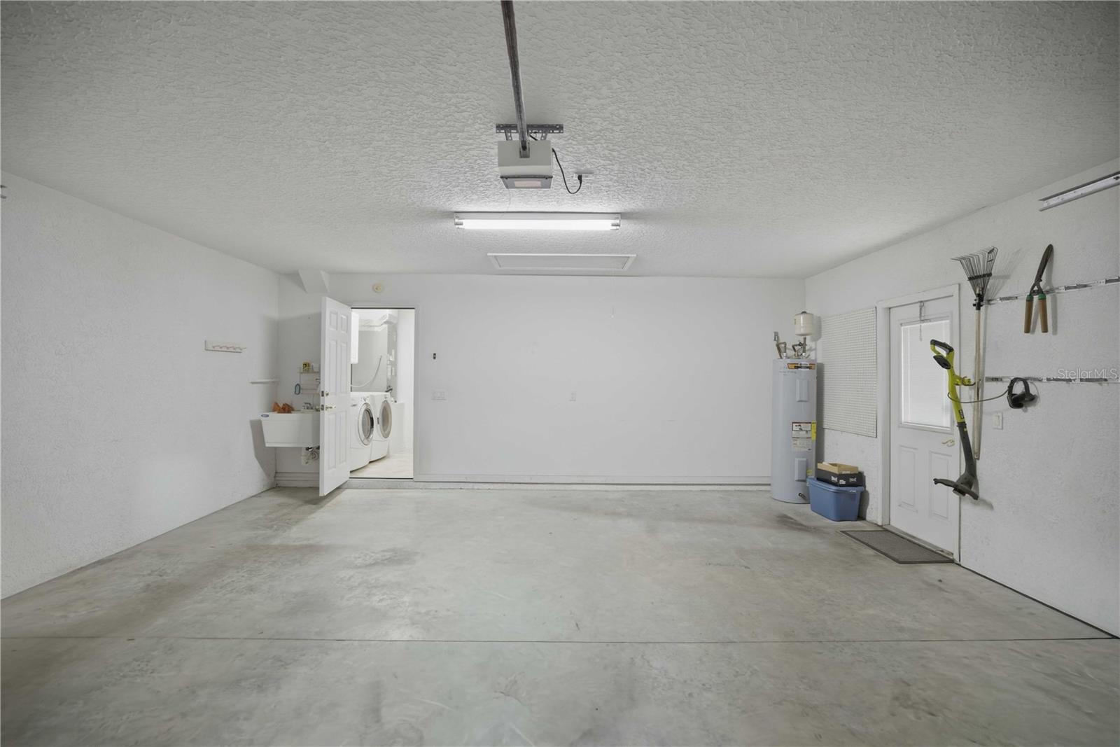 Image 17 of 31 For 5101 Covewood Terrace