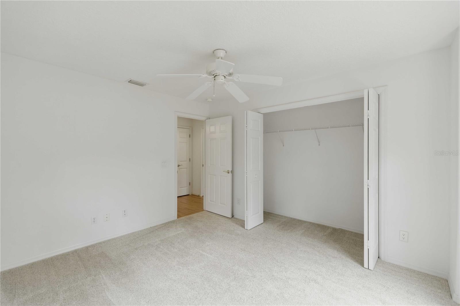 Image 25 of 31 For 5101 Covewood Terrace