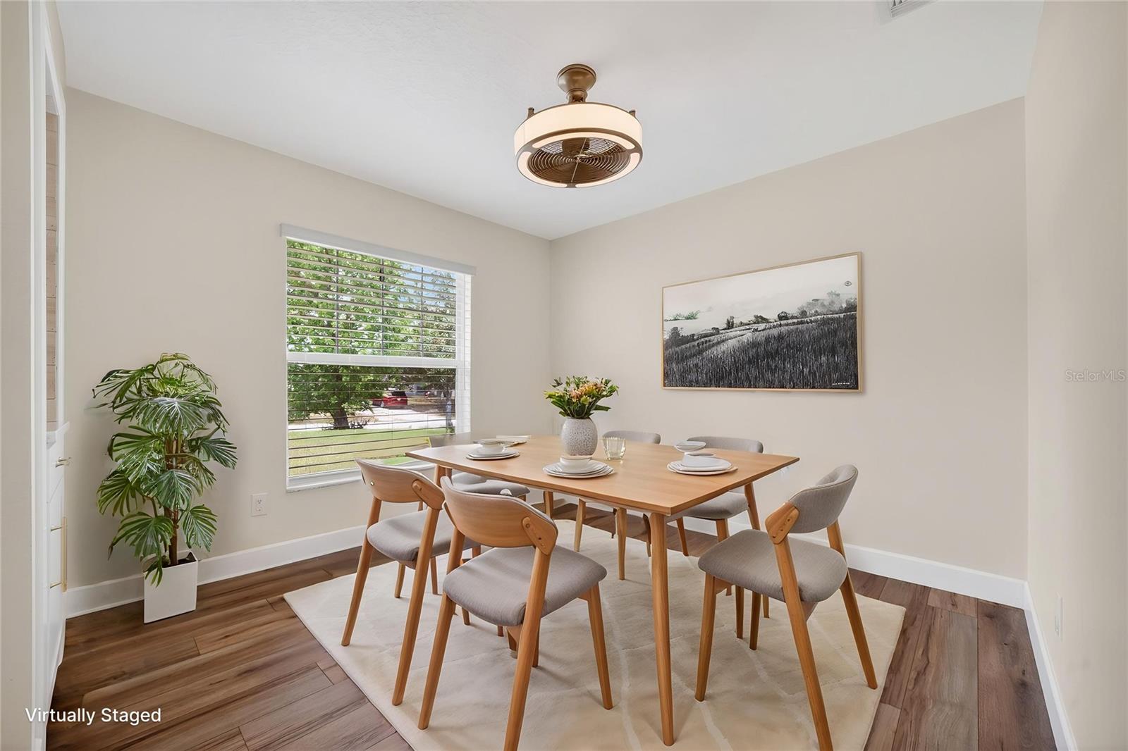 Image 16 of 55 For 10748 Siena Dr