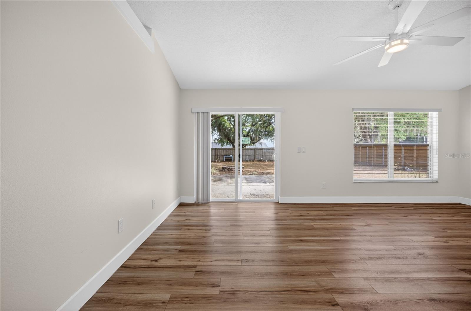 Image 18 of 55 For 10748 Siena Dr