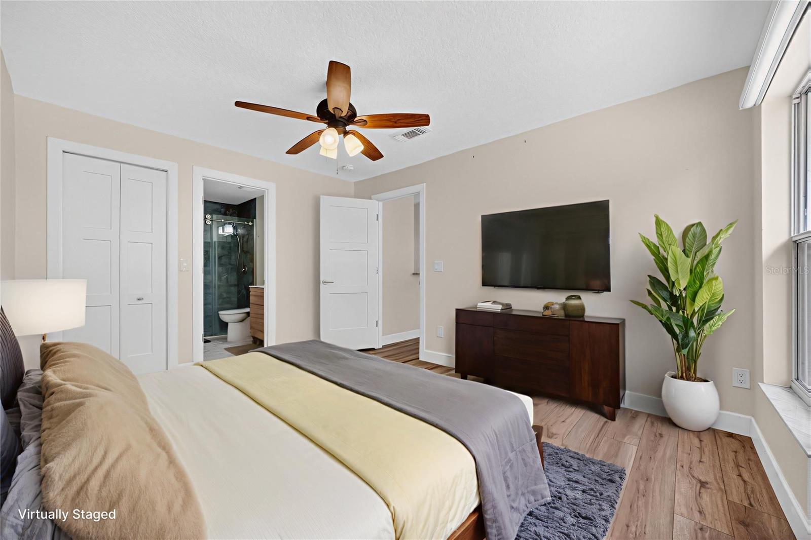 Image 35 of 55 For 10748 Siena Dr