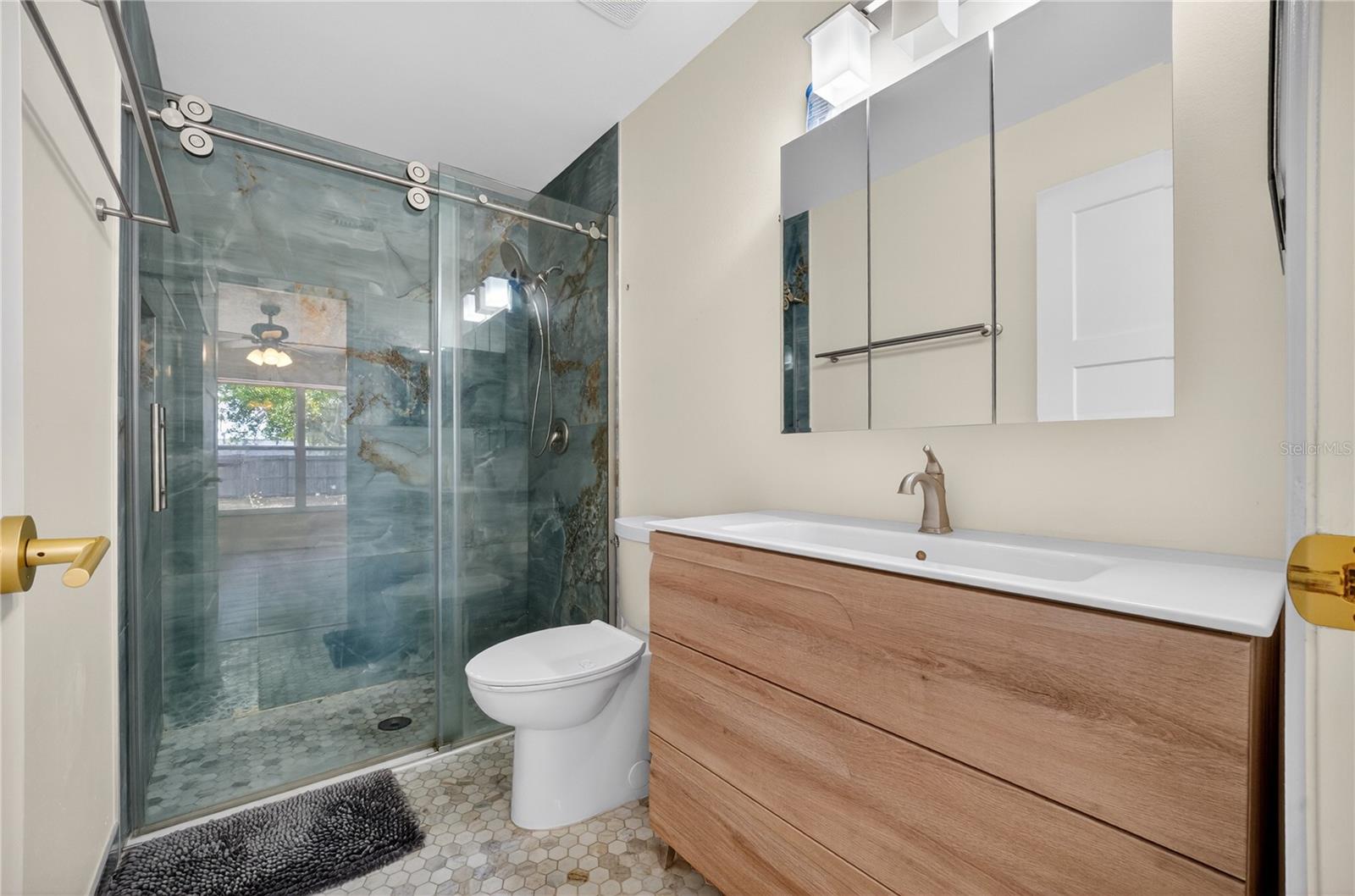 Image 37 of 55 For 10748 Siena Dr