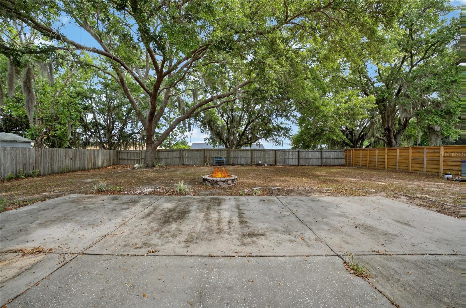 Image 39 of 55 For 10748 Siena Dr