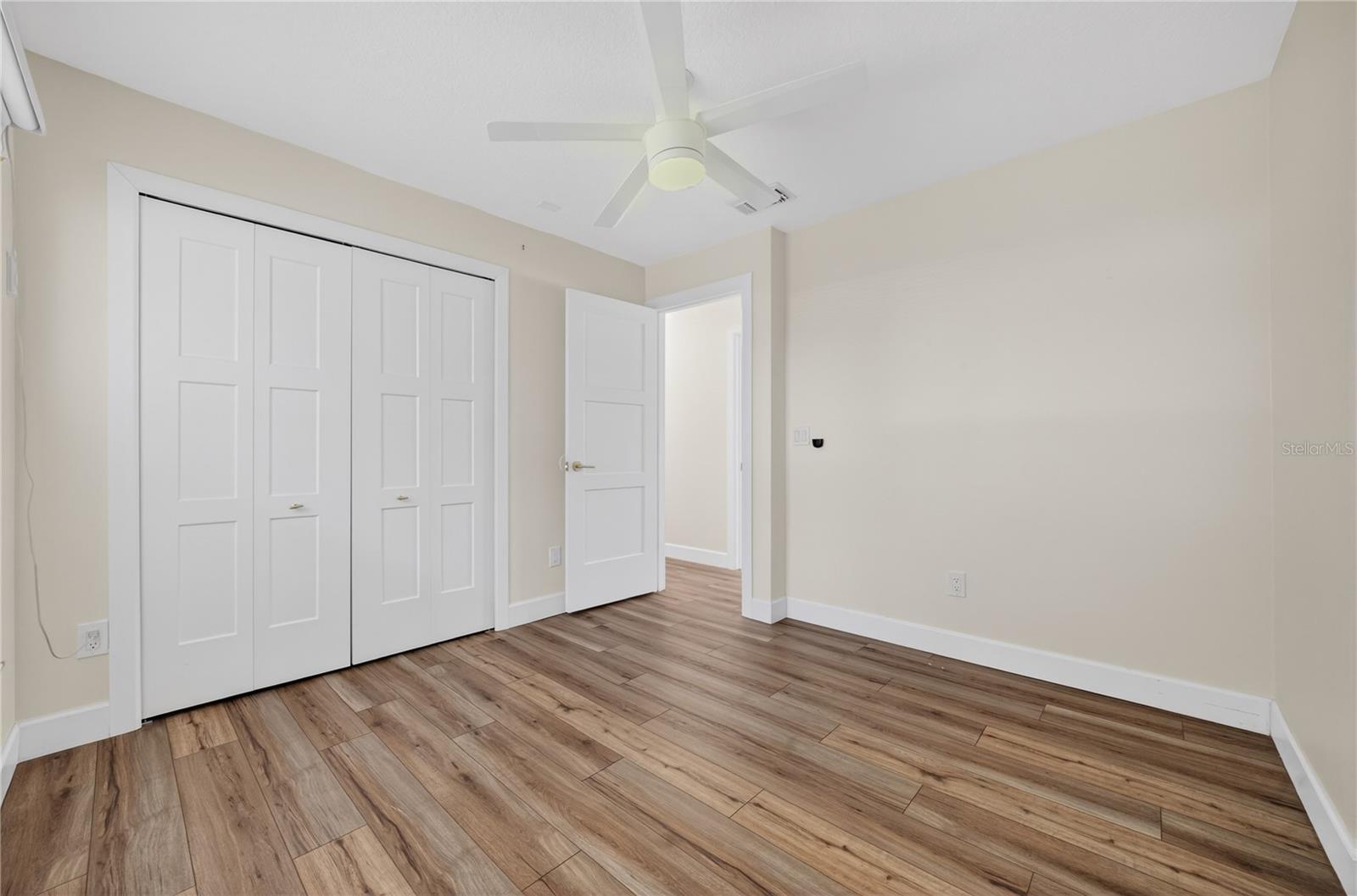 Image 5 of 55 For 10748 Siena Dr