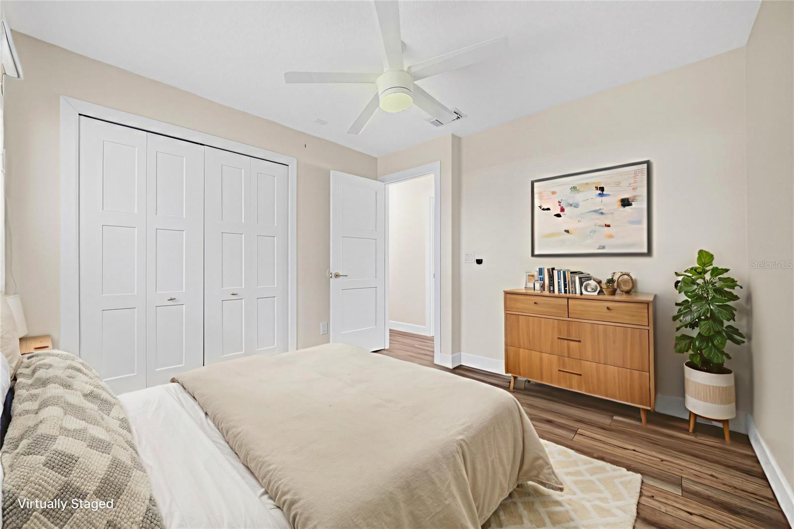 Image 6 of 55 For 10748 Siena Dr