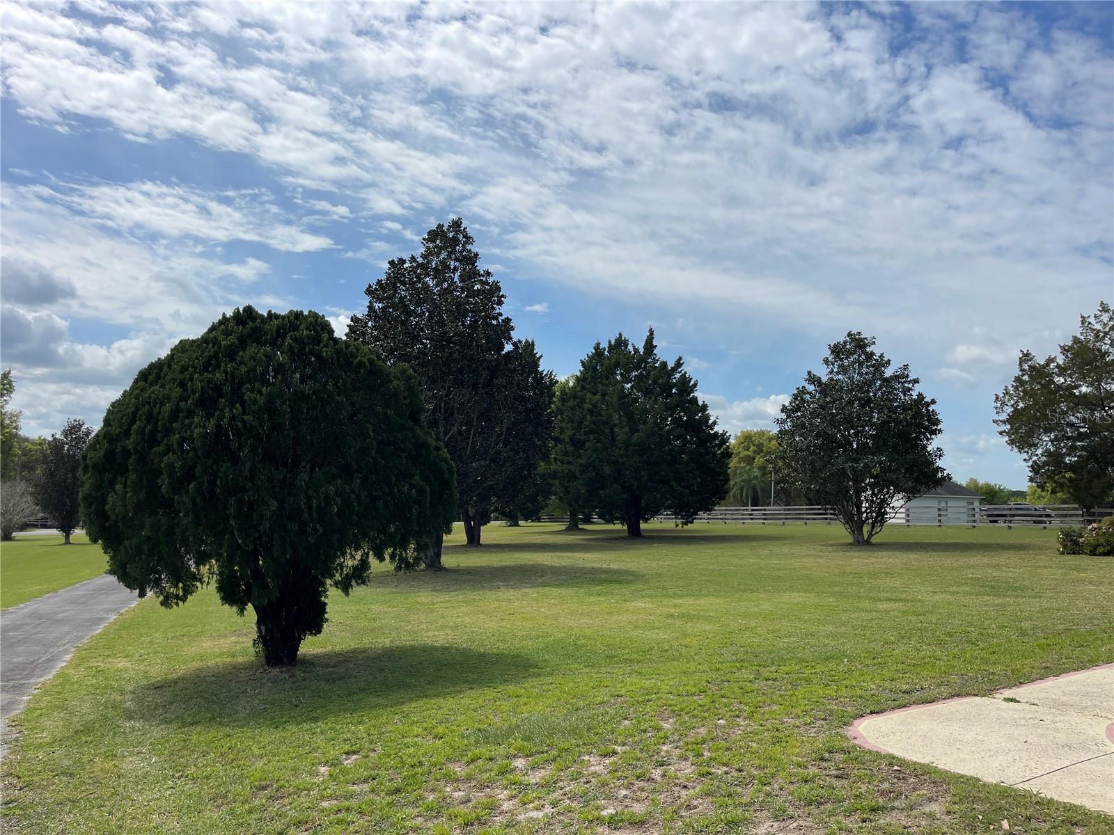 Image 14 of 25 For 15121 175th Street