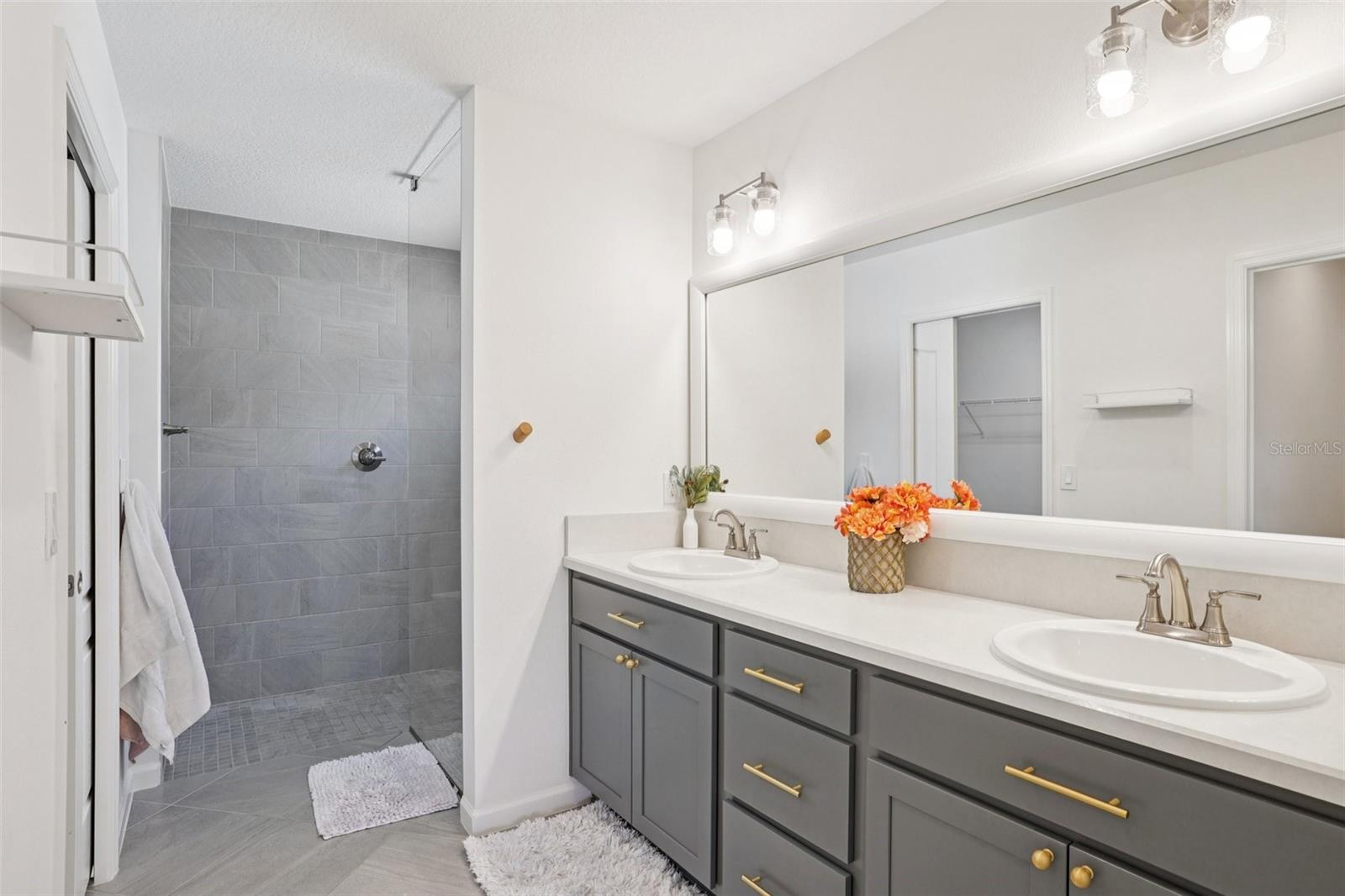 Image 24 of 40 For 1385 Turner Terrace