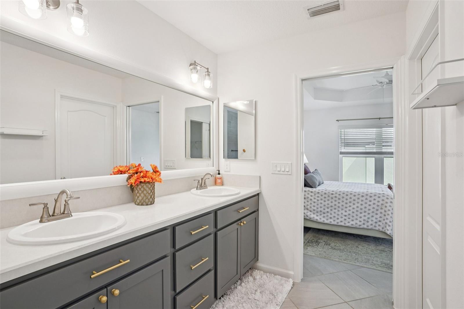 Image 25 of 40 For 1385 Turner Terrace