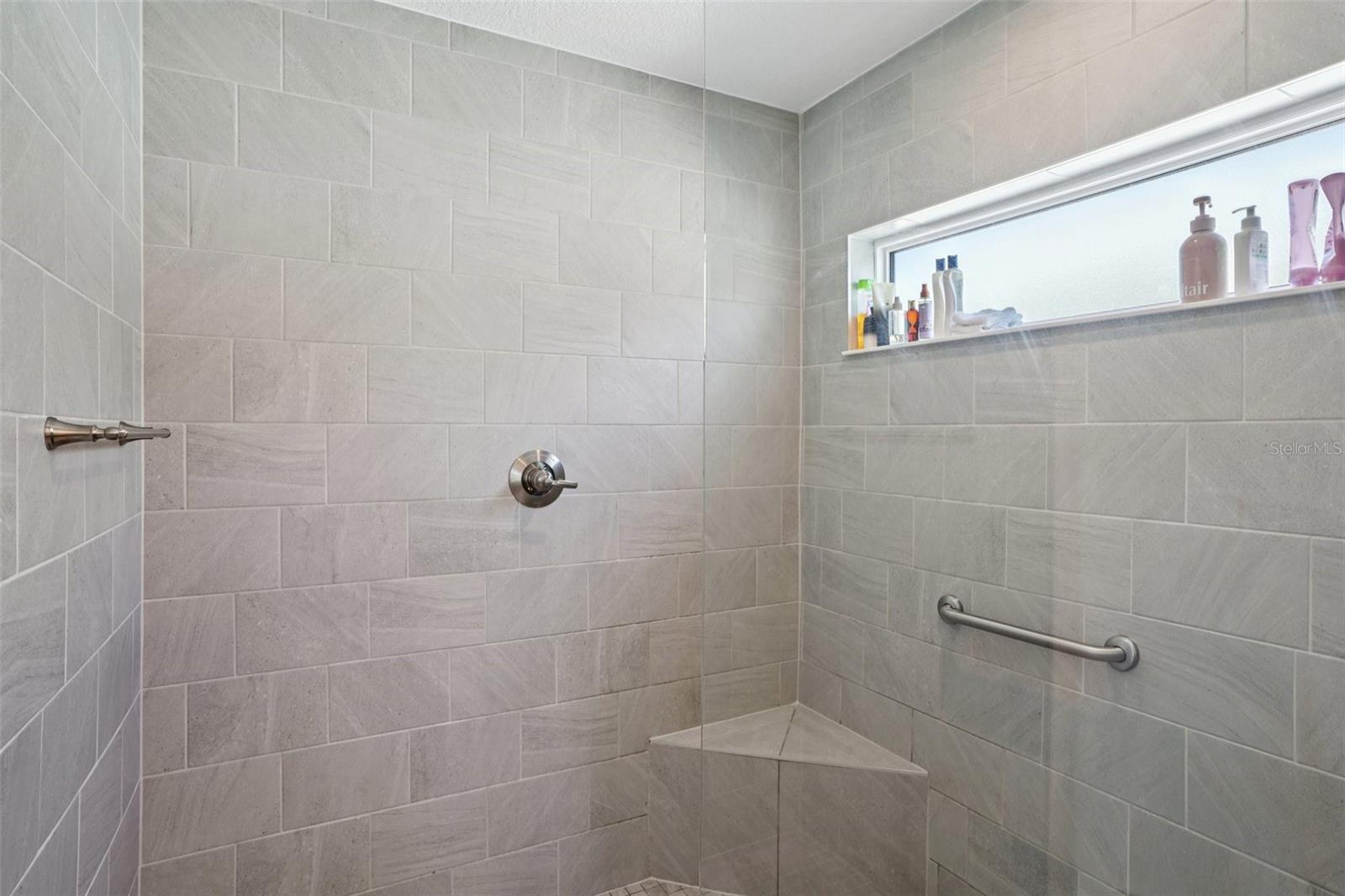 Image 26 of 40 For 1385 Turner Terrace