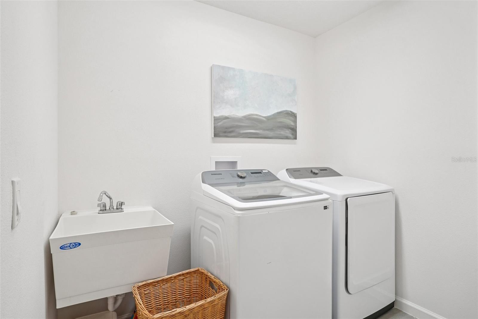 Image 32 of 40 For 1385 Turner Terrace