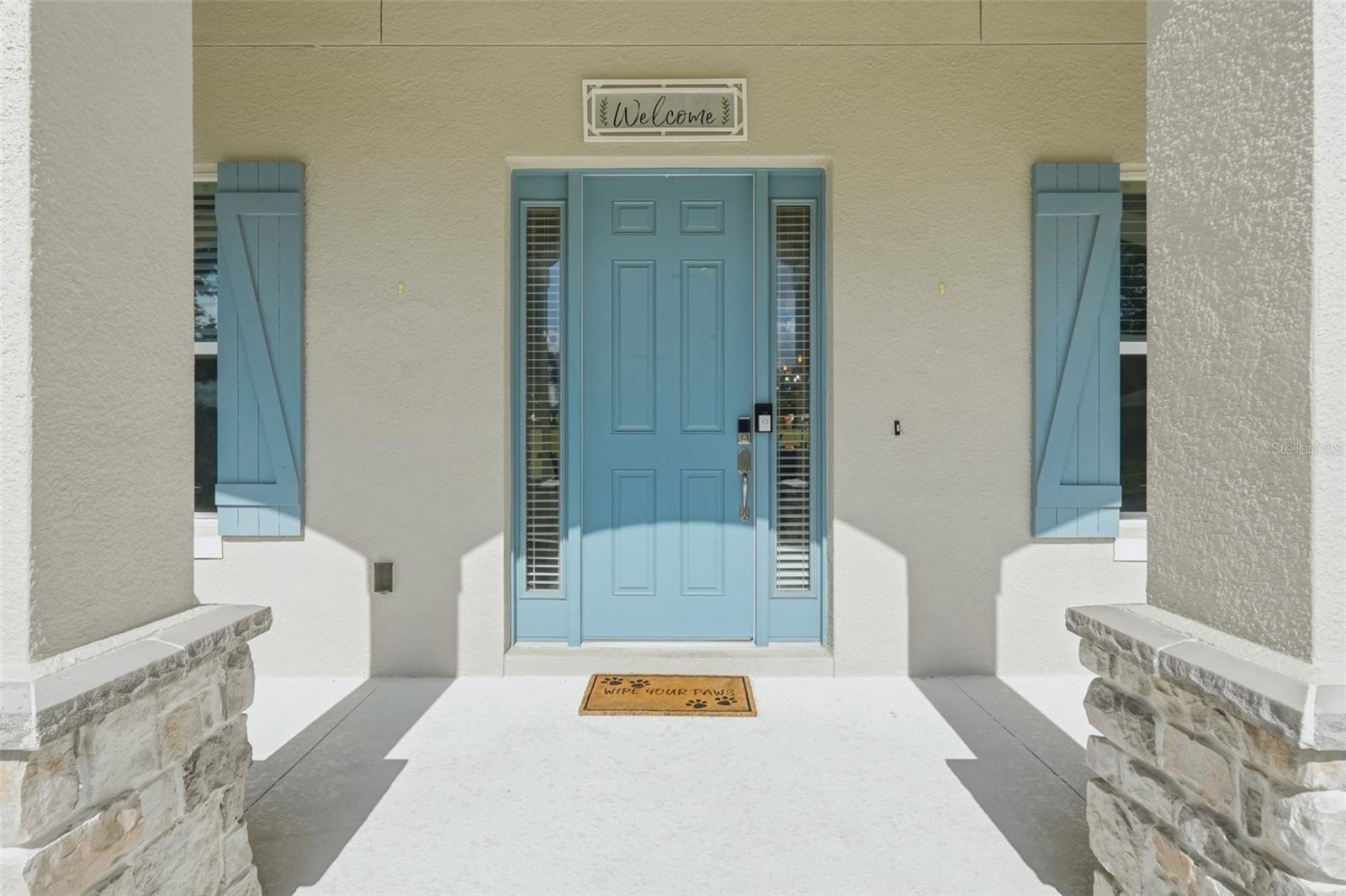 Image 13 of 47 For 14692 Green Valley Boulevard