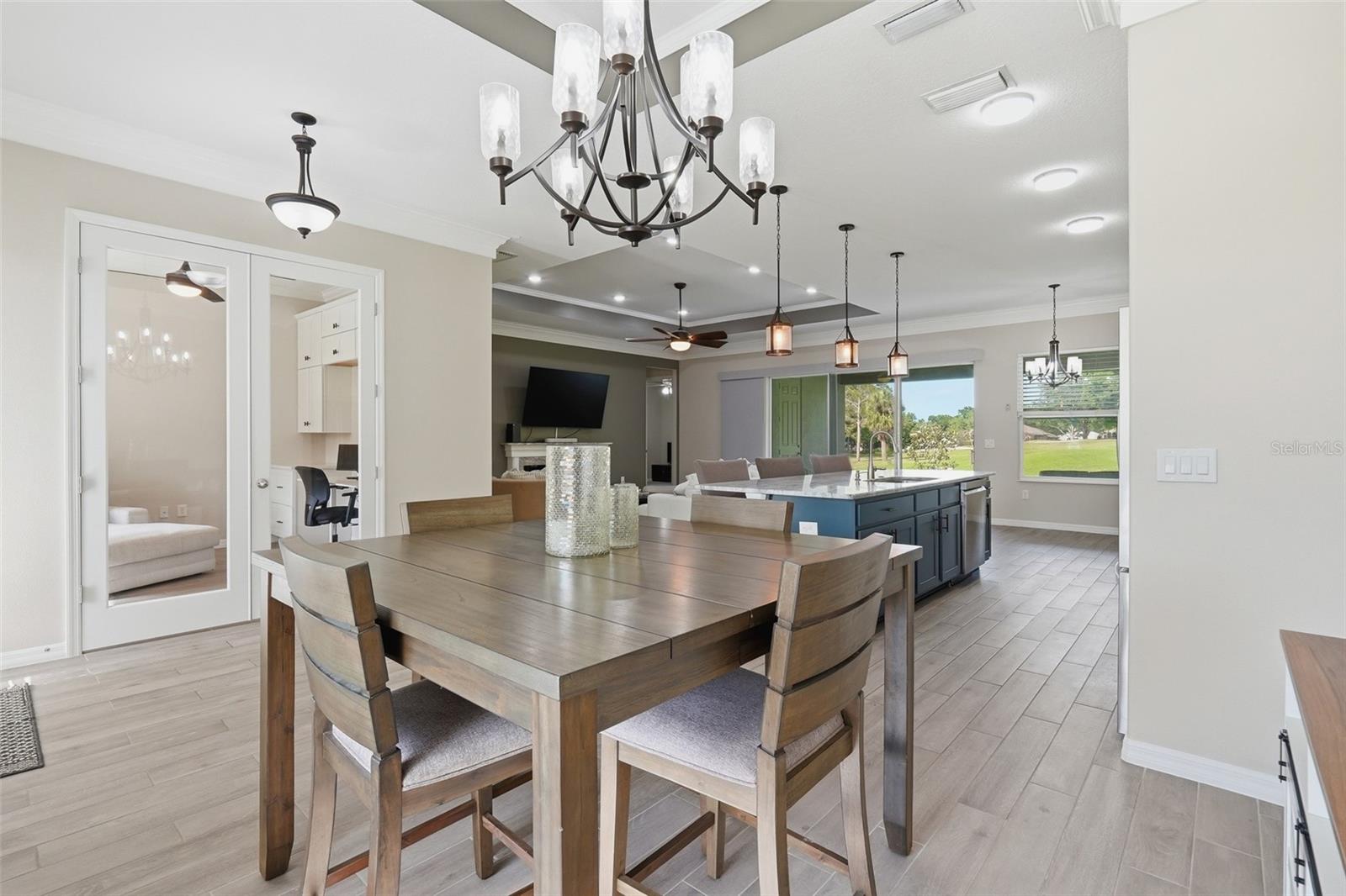 Image 16 of 47 For 14692 Green Valley Boulevard