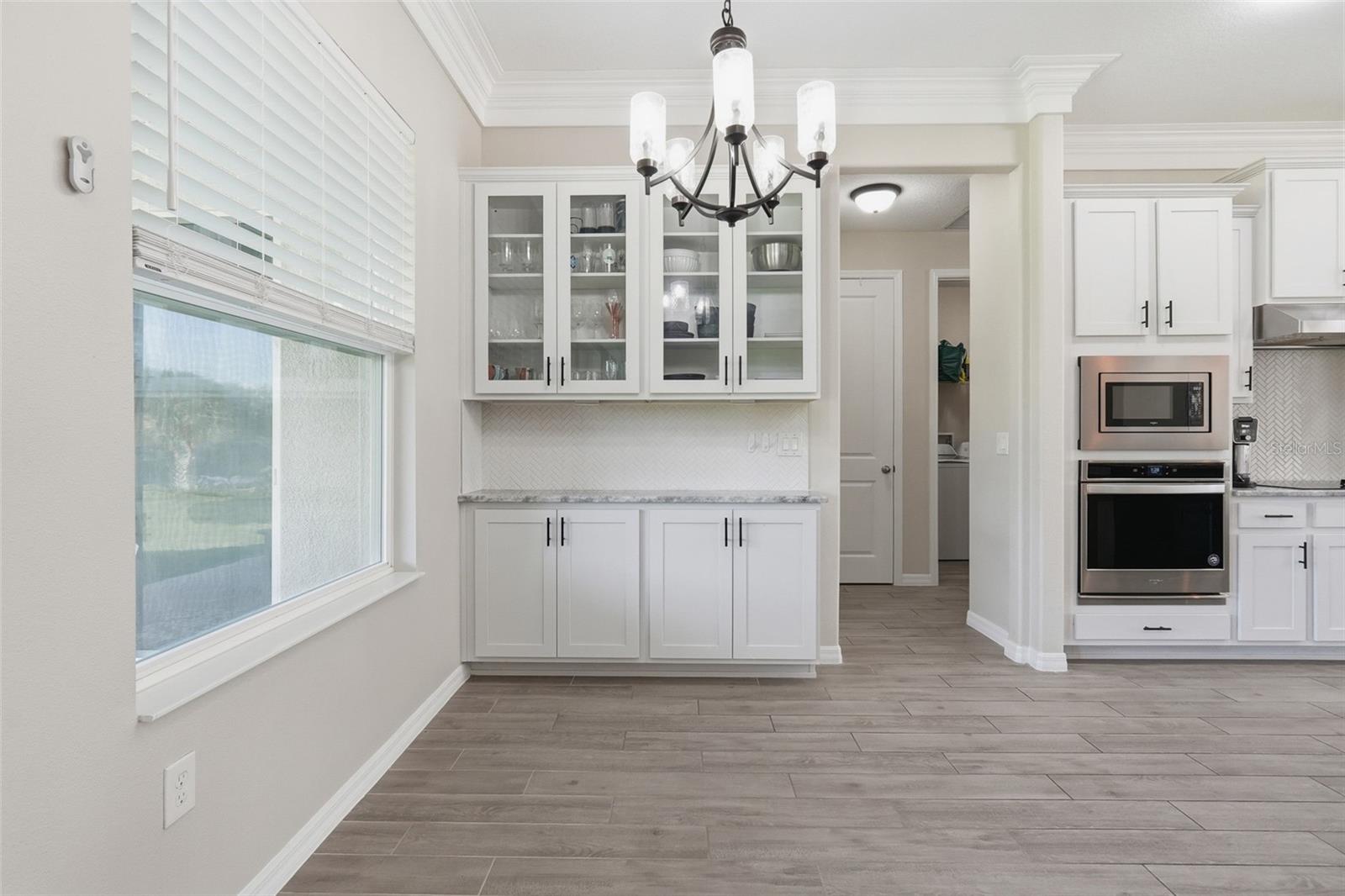 Image 23 of 47 For 14692 Green Valley Boulevard