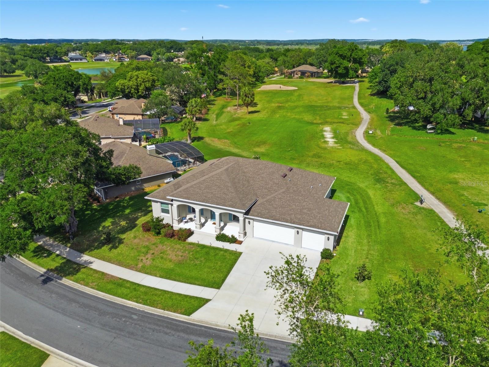 Image 9 of 47 For 14692 Green Valley Boulevard