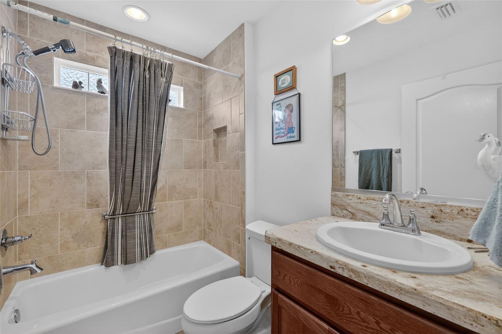 Image 20 of 36 For 11367 Laufersky Lane