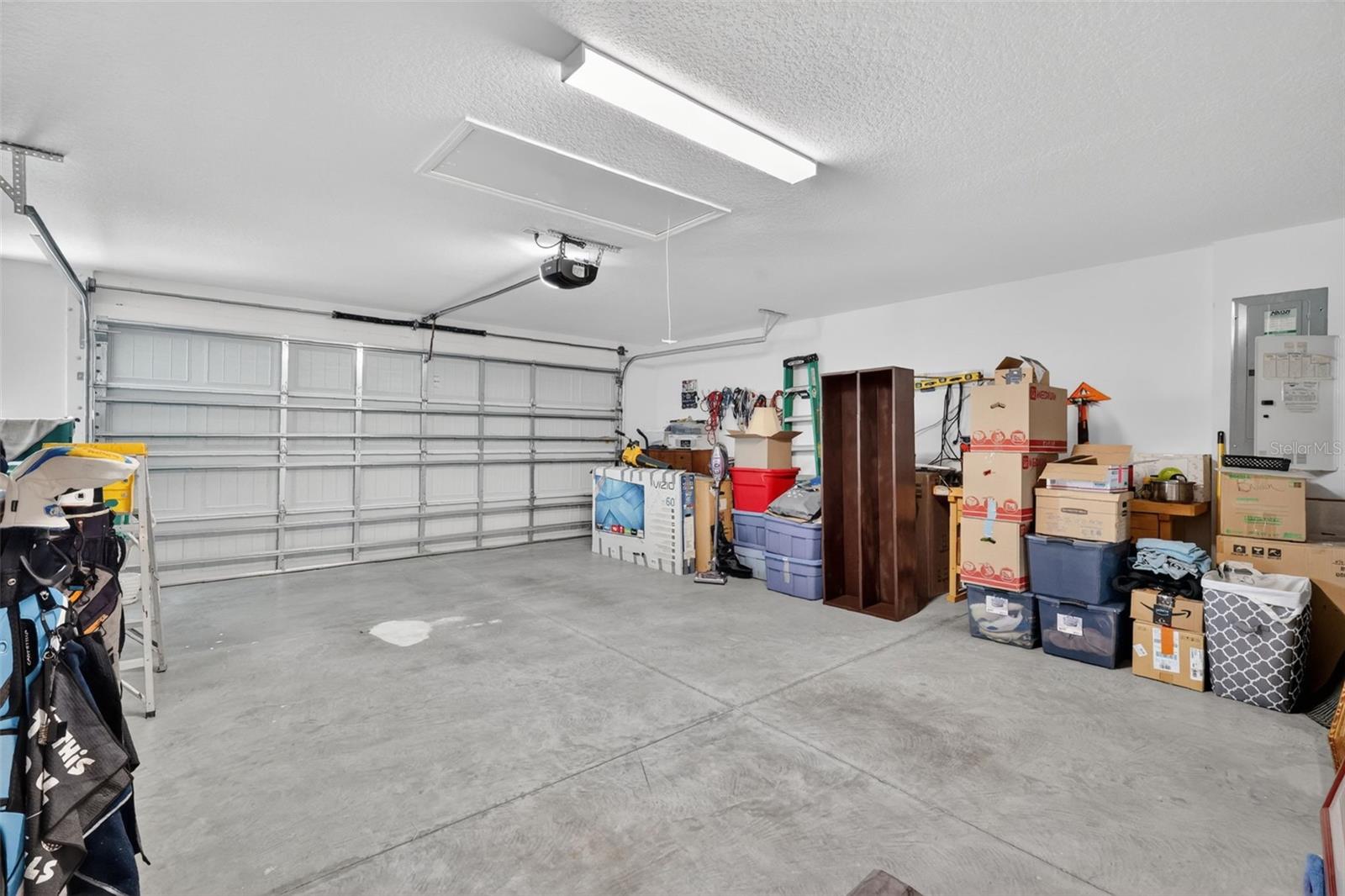 Image 23 of 36 For 11367 Laufersky Lane