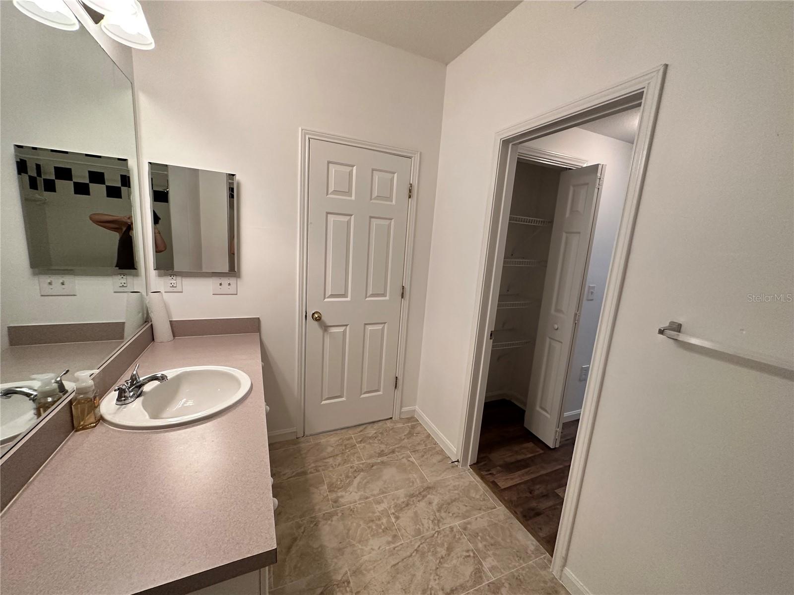 Image 15 of 54 For 729 Celebration Avenue 729