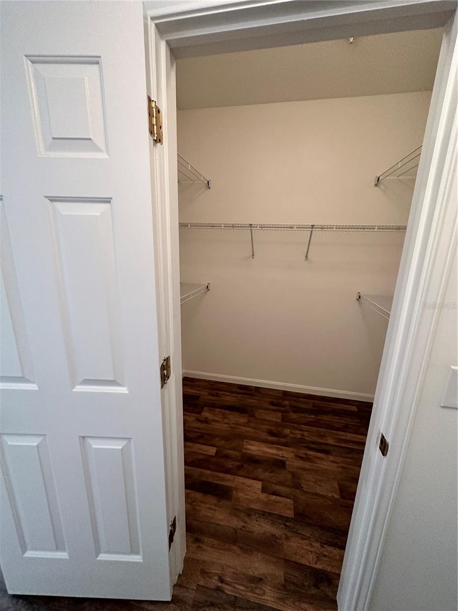 Image 19 of 54 For 729 Celebration Avenue 729