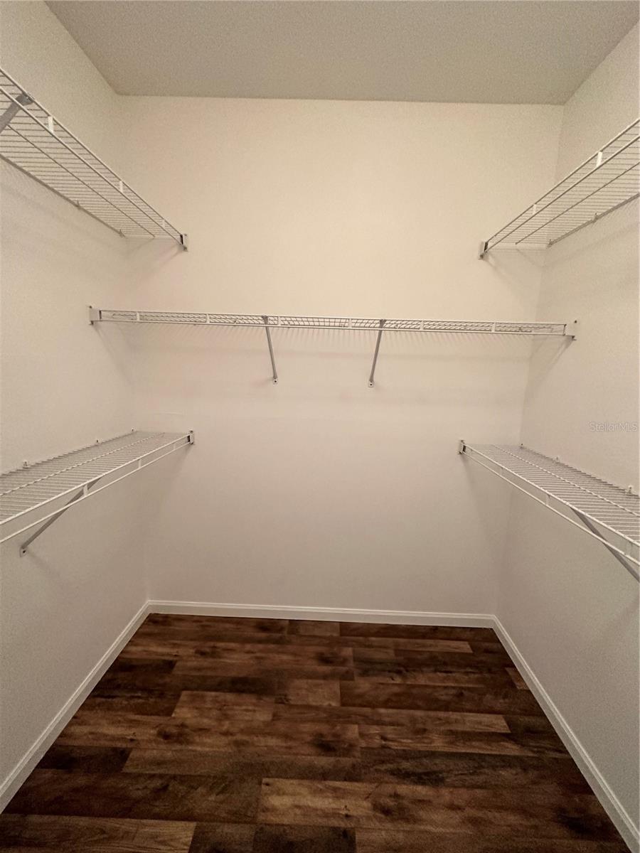 Image 20 of 54 For 729 Celebration Avenue 729