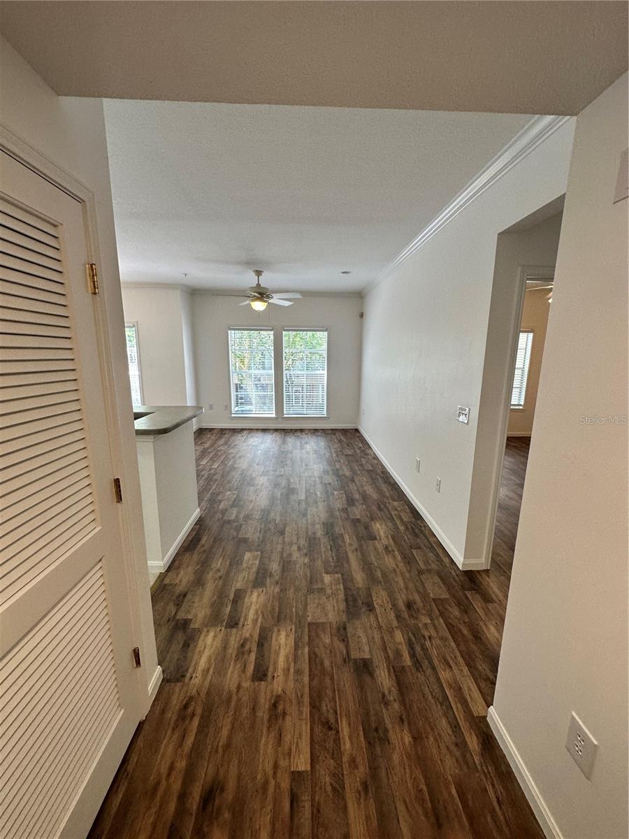 Image 29 of 54 For 729 Celebration Avenue 729