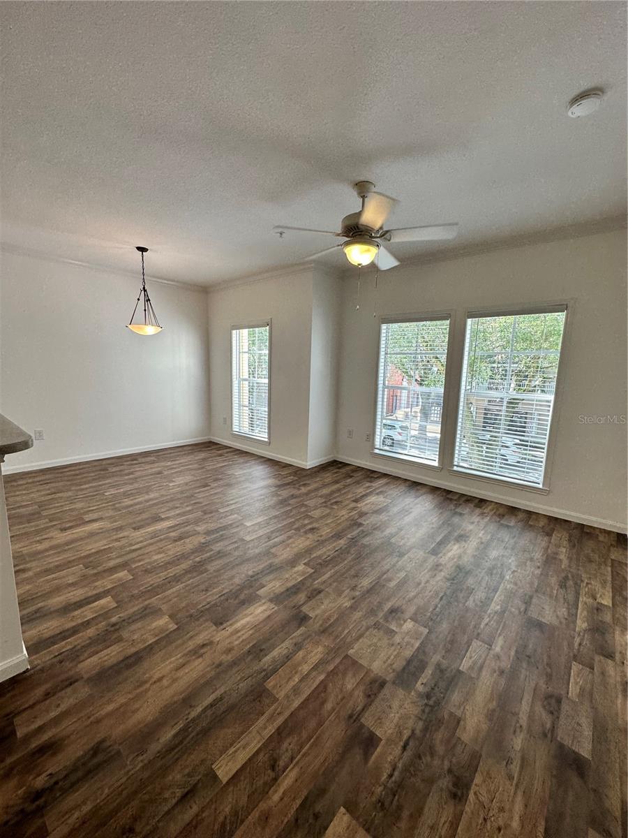 Image 4 of 54 For 729 Celebration Avenue 729