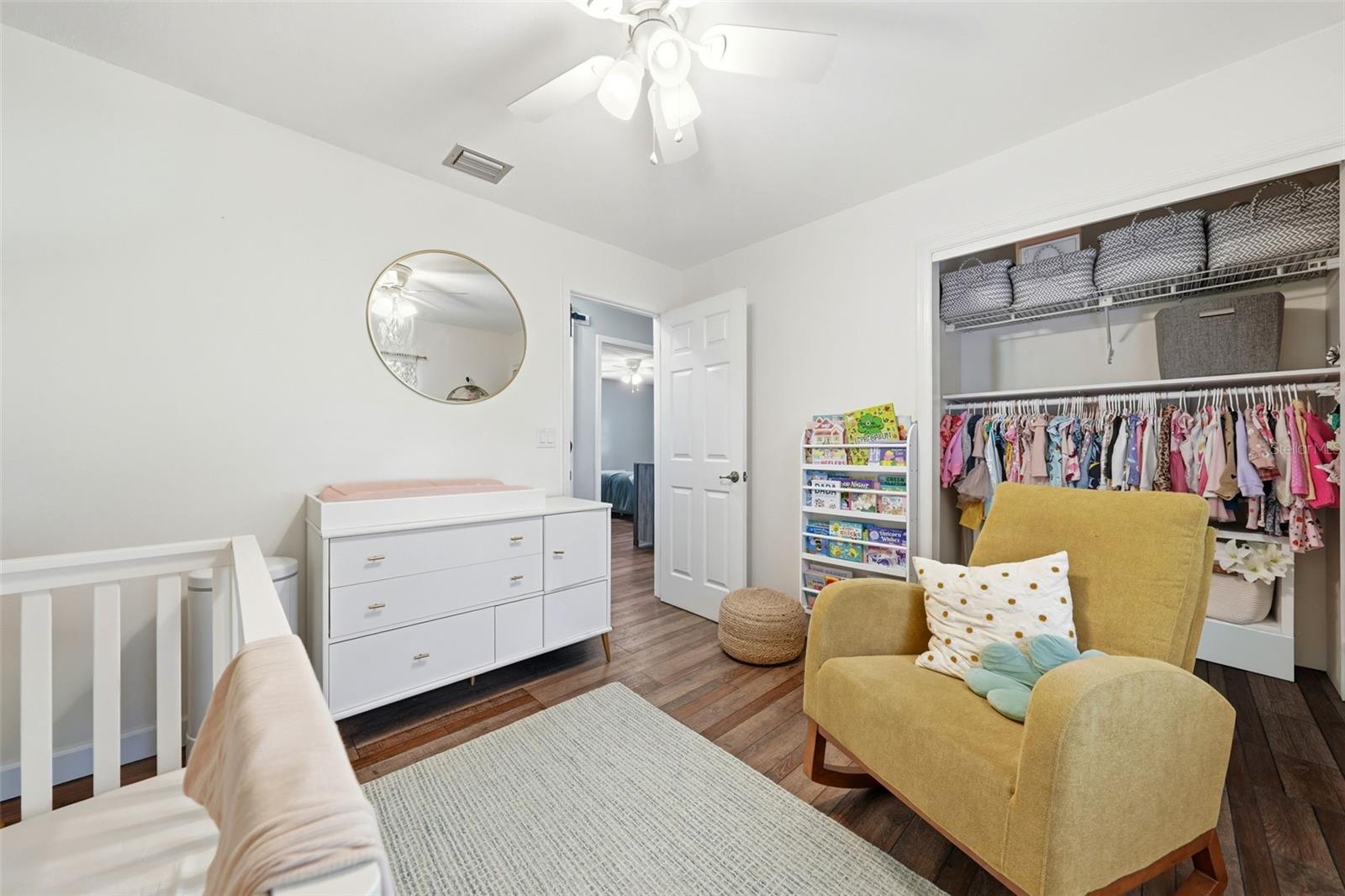 Image 26 of 45 For 923 Park Drive