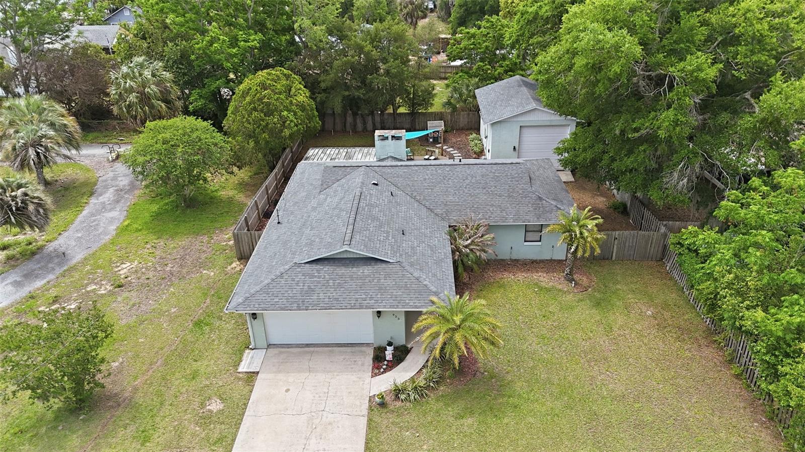 Image 40 of 45 For 923 Park Drive