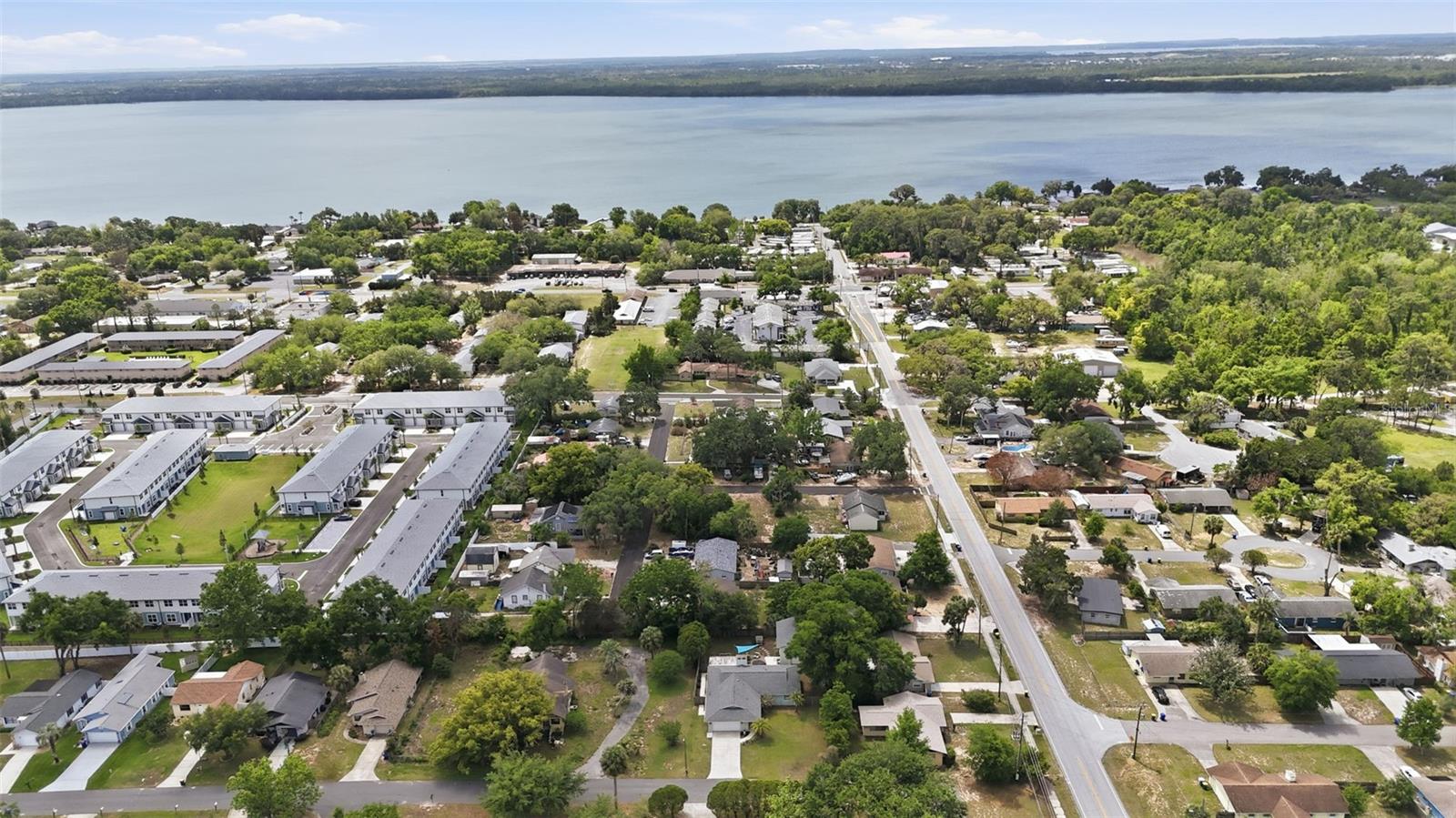 Image 45 of 45 For 923 Park Drive