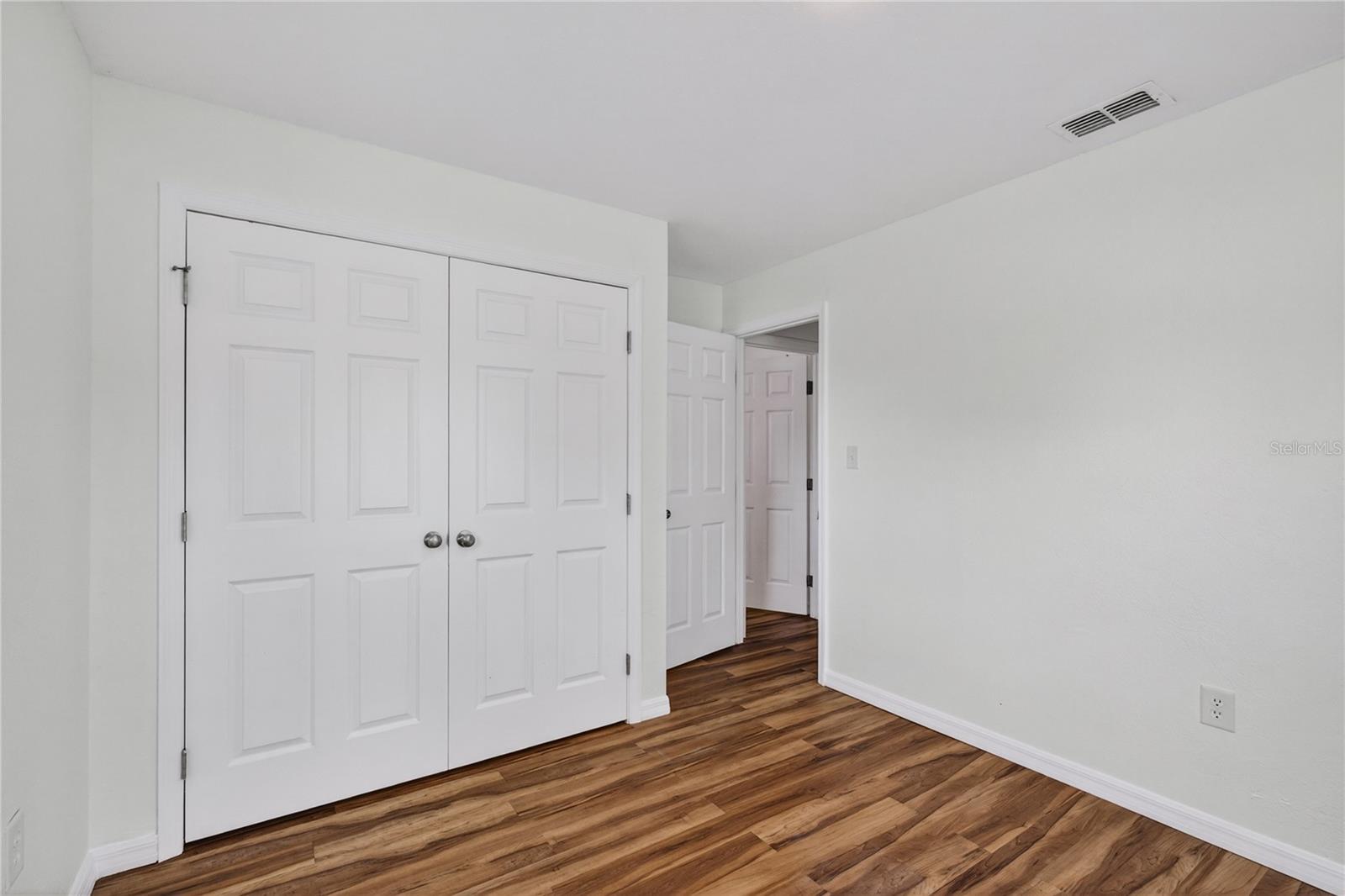 Image 12 of 32 For 36315 Stratford Court