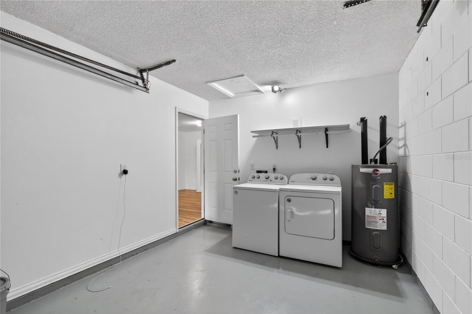 Image 18 of 32 For 36315 Stratford Court