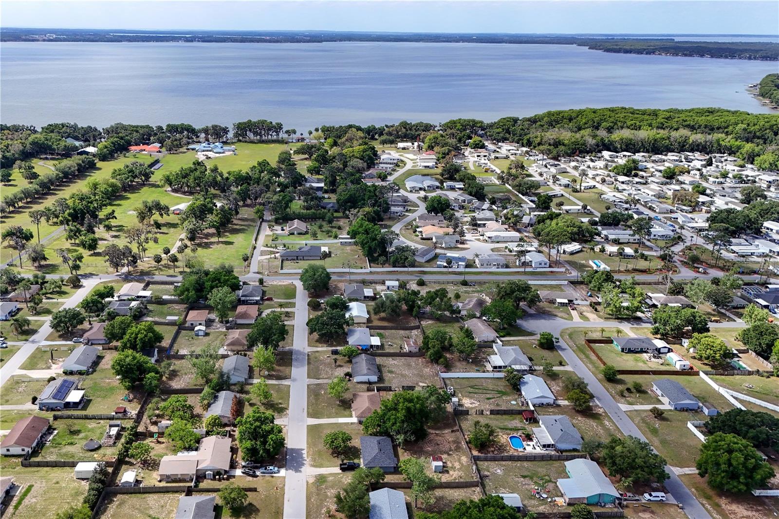 Image 28 of 32 For 36315 Stratford Court