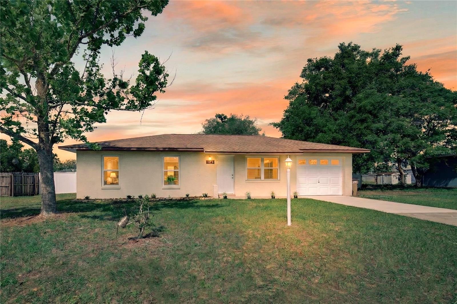 Image 4 of 32 For 36315 Stratford Court