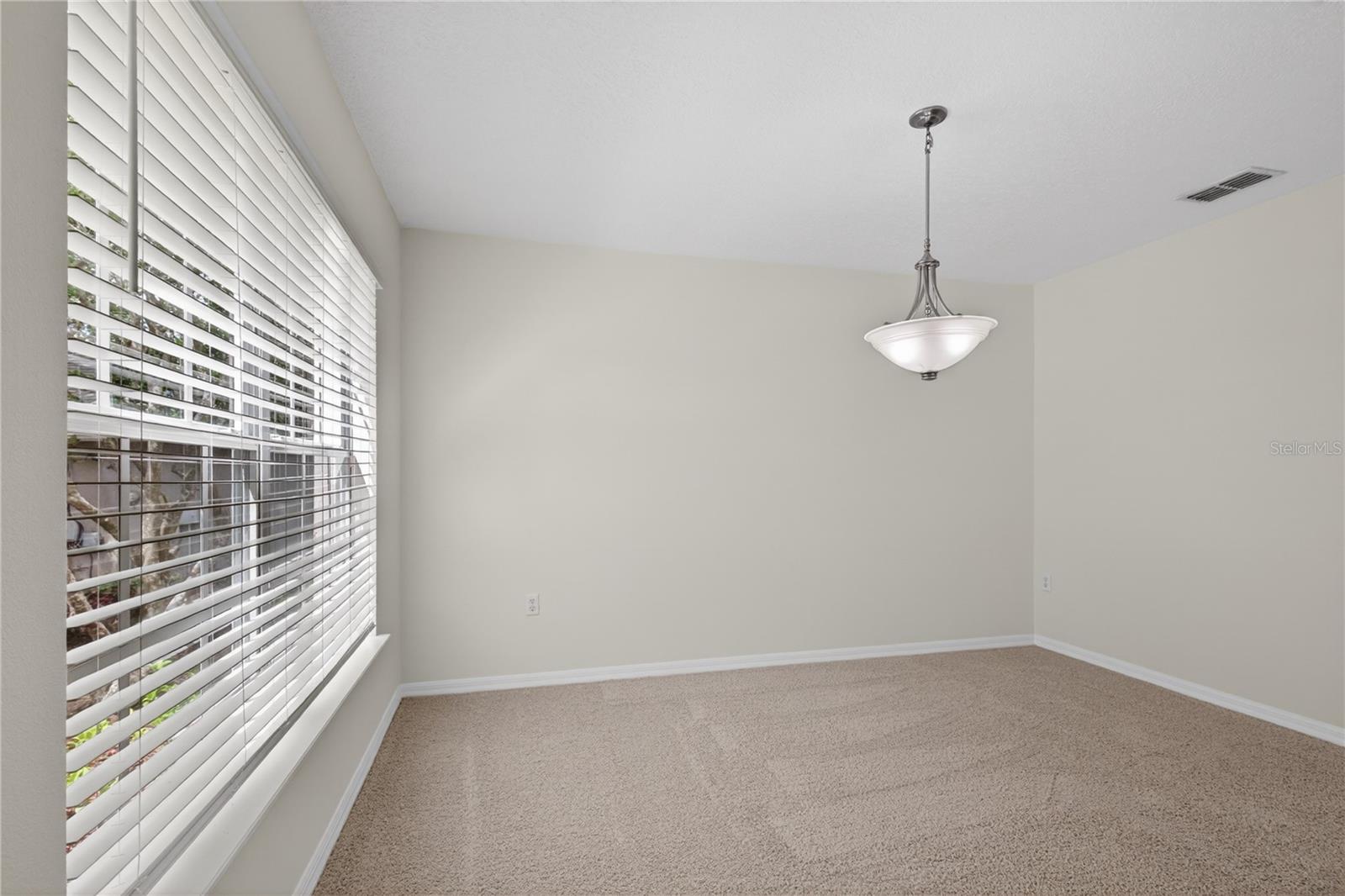 Image 11 of 43 For 2209 Jennah Circle