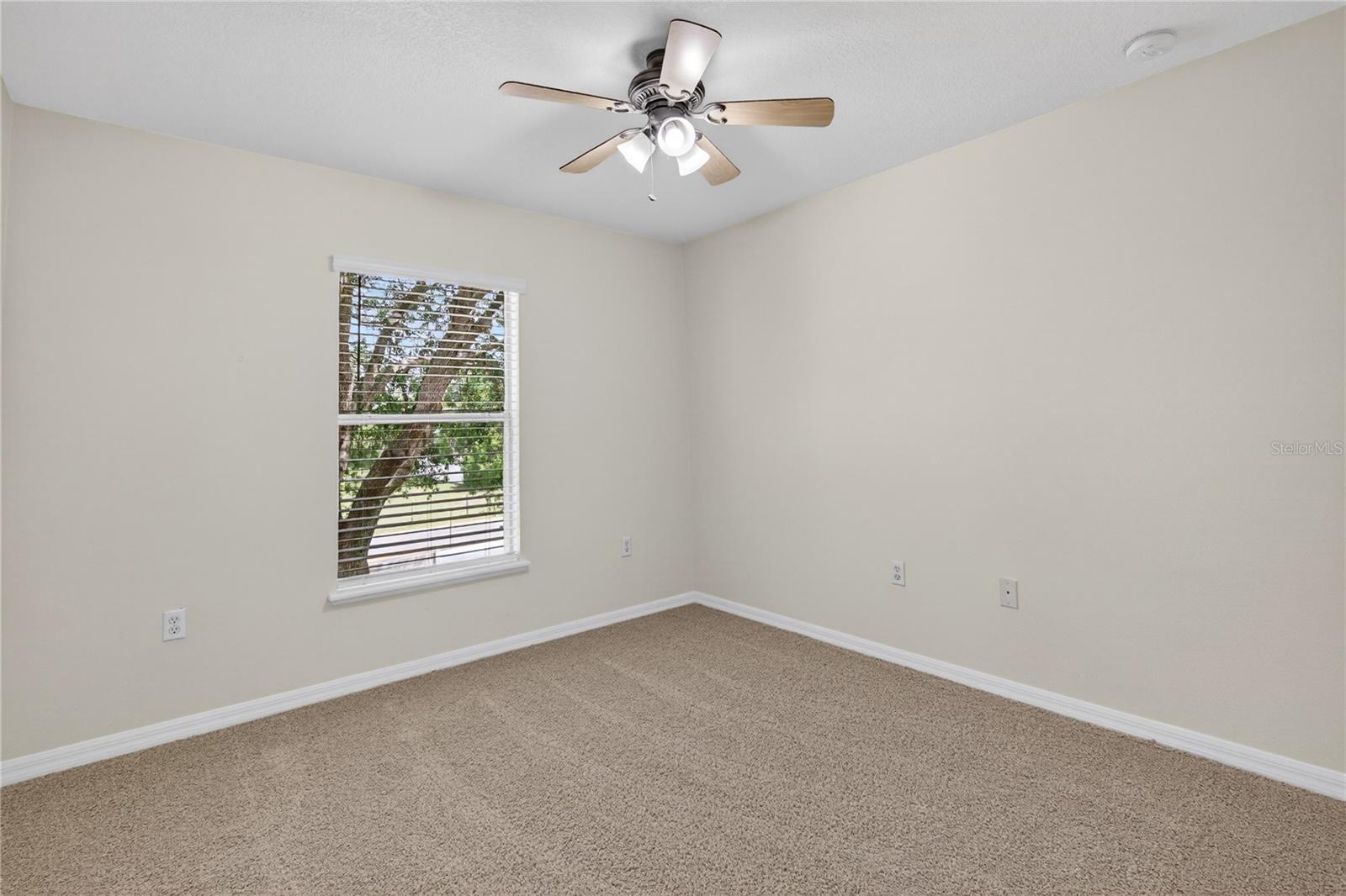 Image 28 of 43 For 2209 Jennah Circle