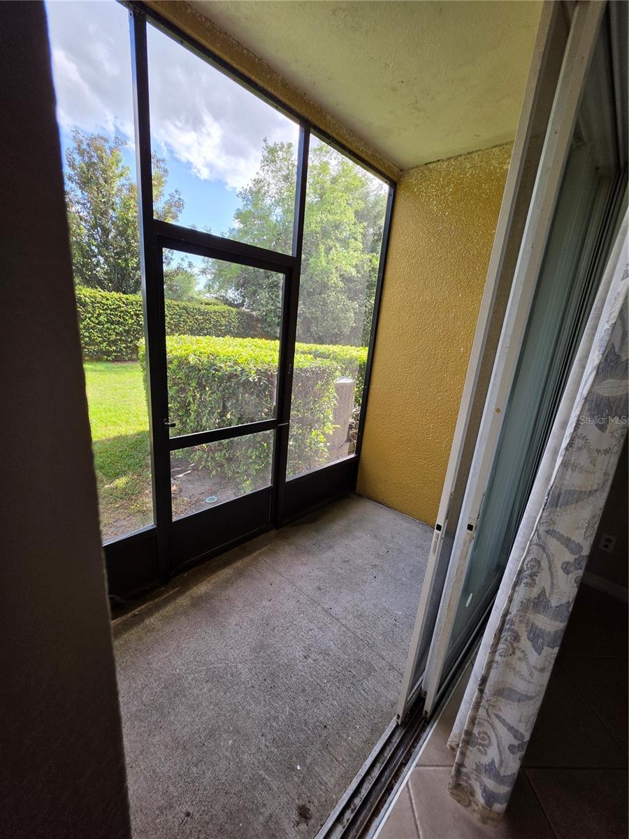 Image 31 of 32 For 708 Fortanini Circle