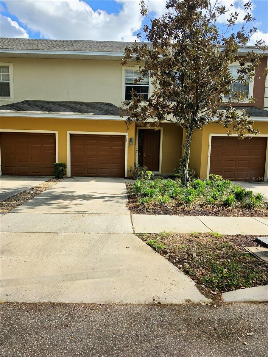 Image 5 of 32 For 708 Fortanini Circle