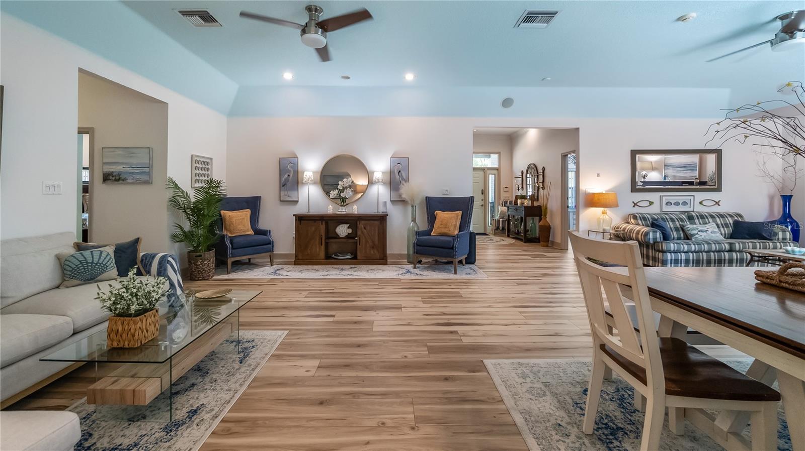 Image 10 of 39 For 21289 County Road 455