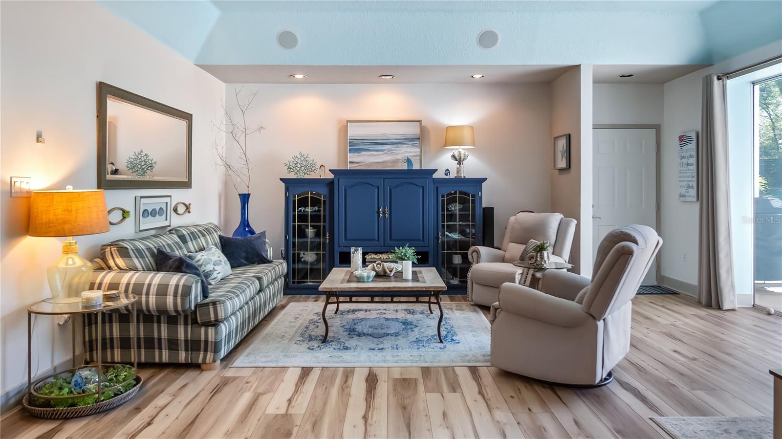 Image 12 of 39 For 21289 County Road 455